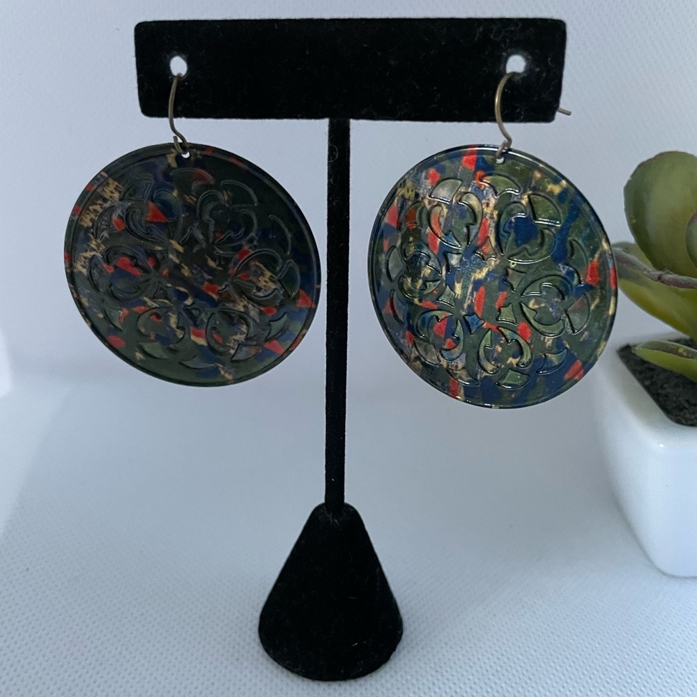 2 pairs- Acrylic hot pink dangling, Red Round metal earrings